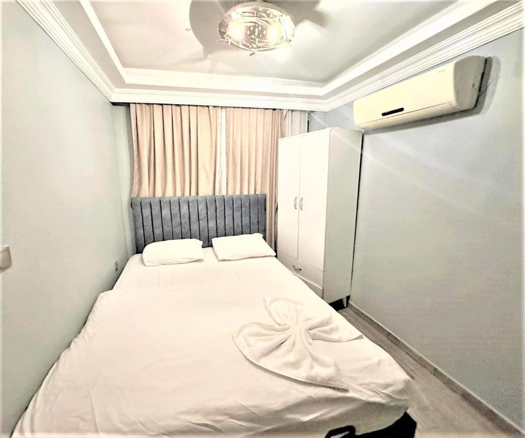 Flats And Rooms Near Taksim Square Стамбул Номер фото